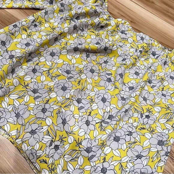 Miss Selfridge Floral Yellow and Grey Off the Shoulder Top Women’s 4 - Picture 2 of 4